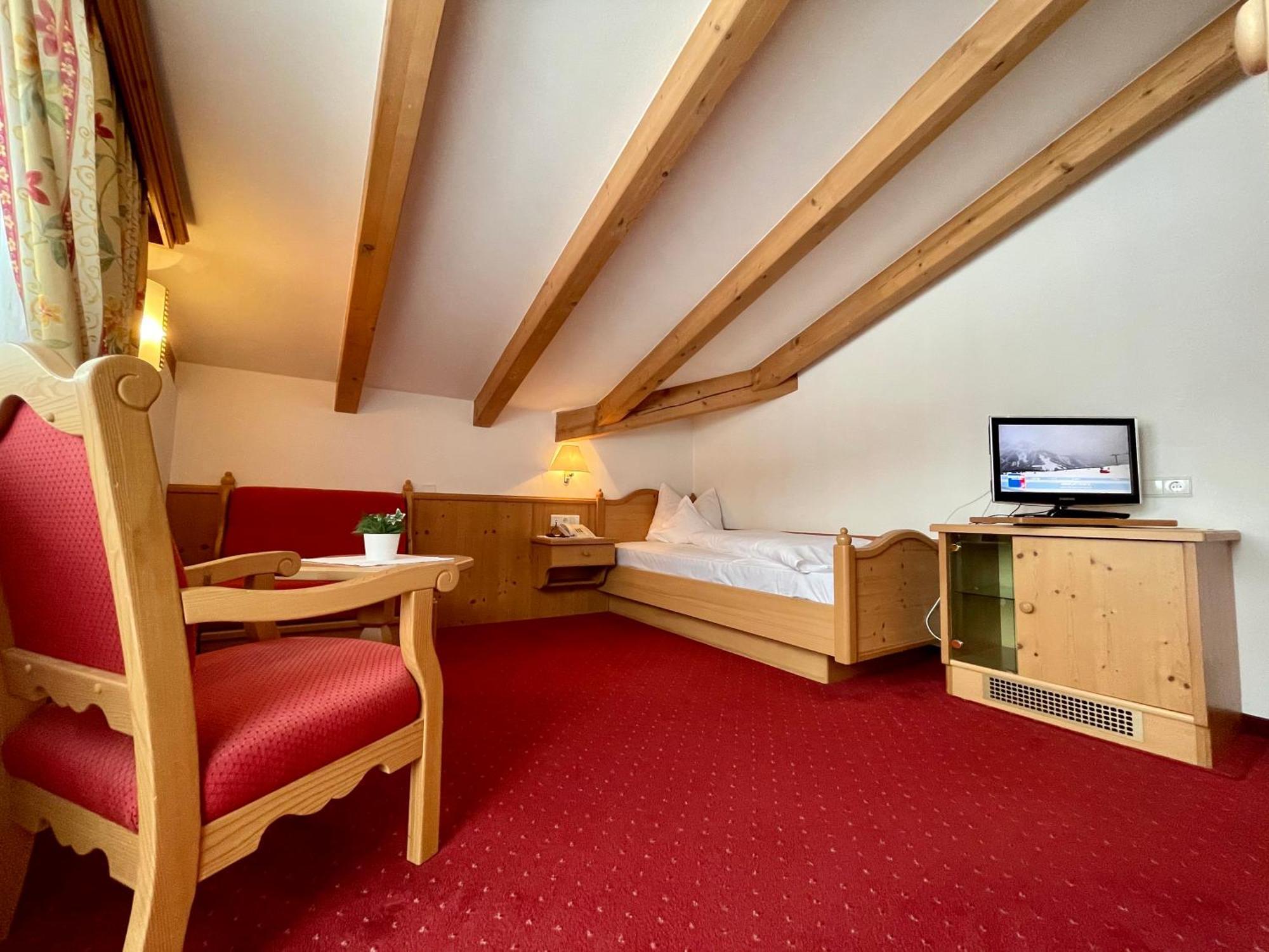 Hotel Heinz ブルーニコ エクステリア 写真
