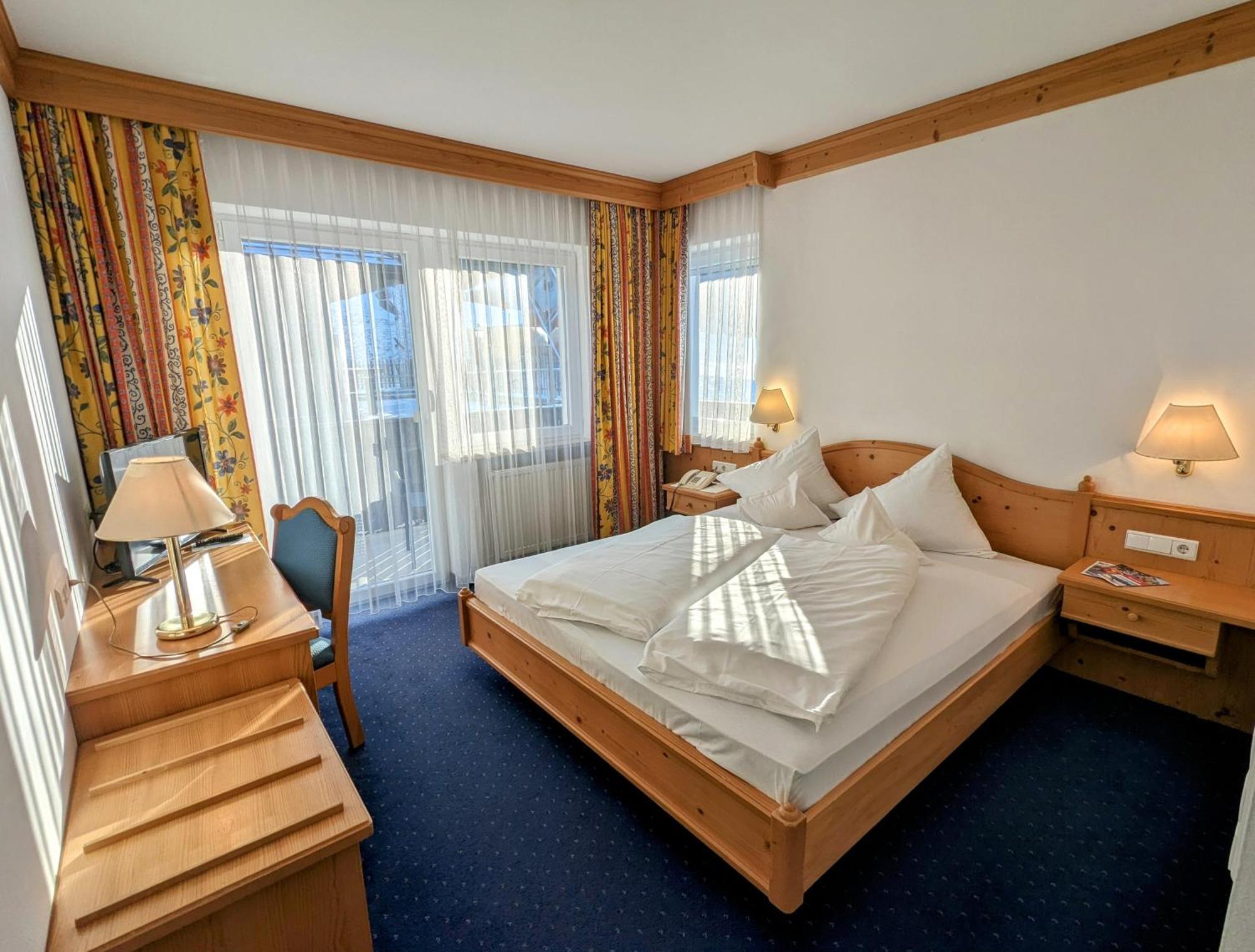 Hotel Heinz ブルーニコ エクステリア 写真