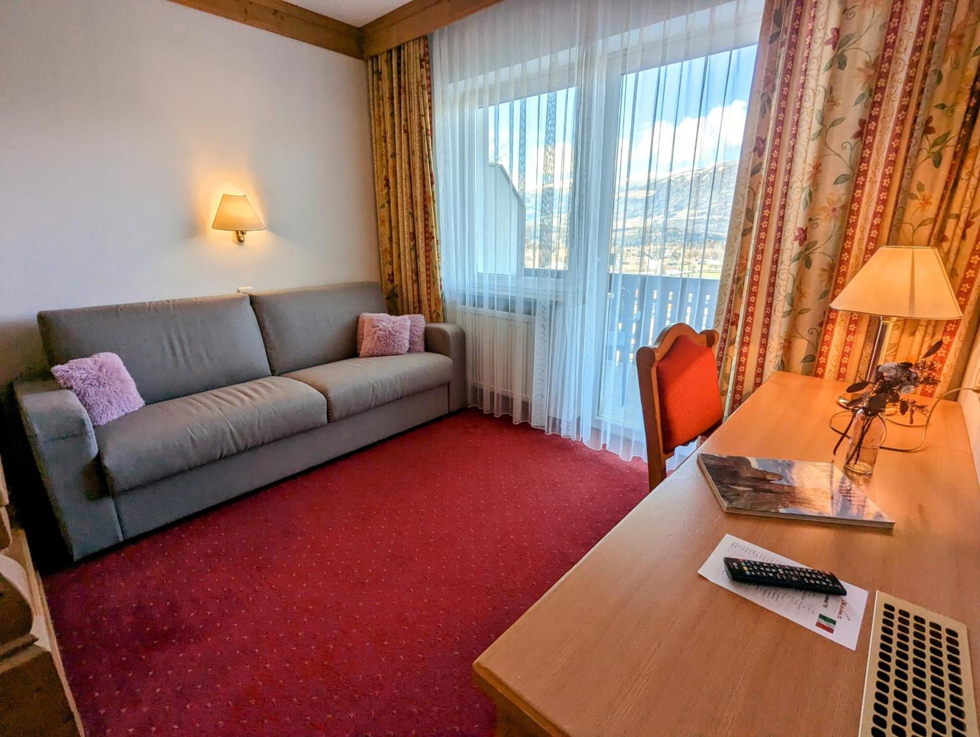 Hotel Heinz ブルーニコ エクステリア 写真
